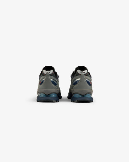 Aimé Leon Dore Evening blue New Balance Made in USA 2040v5 Footwear